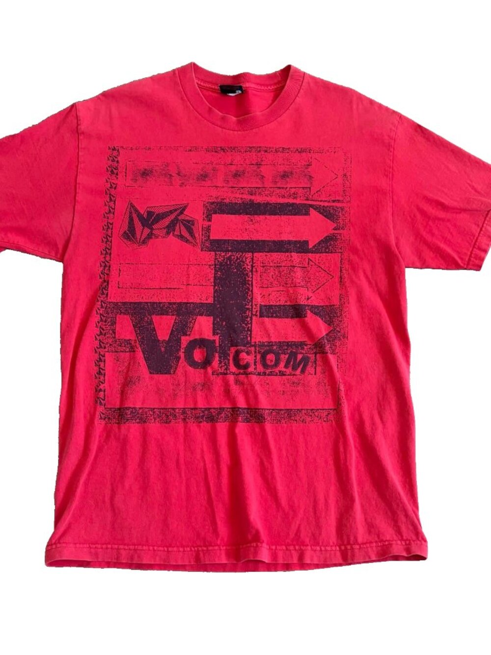 Vintage Volcom Red Graphic T-Shirt Distressed Y2K Skate Streetwear Tee Men's L